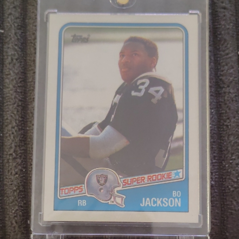 Topps Super Rookie Card with Black and White Design